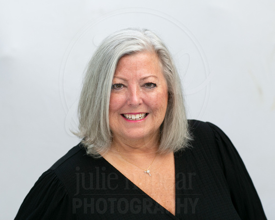 Susan-Coffman-headshot-006-julie-napear-photography