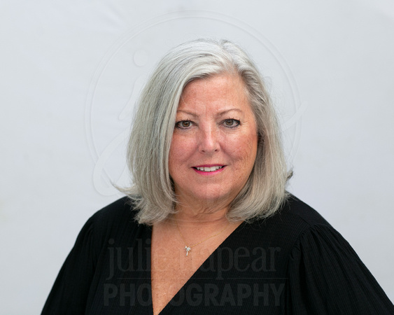 Susan-Coffman-headshot-014-julie-napear-photography