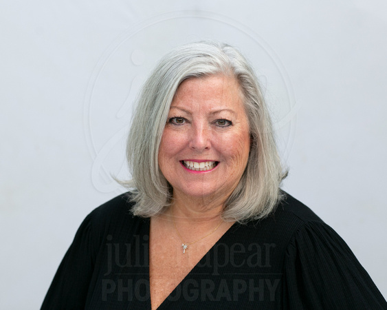 Susan-Coffman-headshot-016-julie-napear-photography