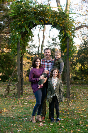 2022-11-McCarthy-family-014-julie-napear-photography